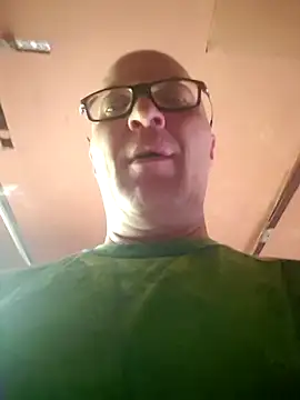 chronic_vibez Show in webcam