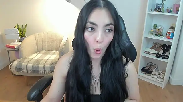 _BellaEvans_'s Live XXX Chat