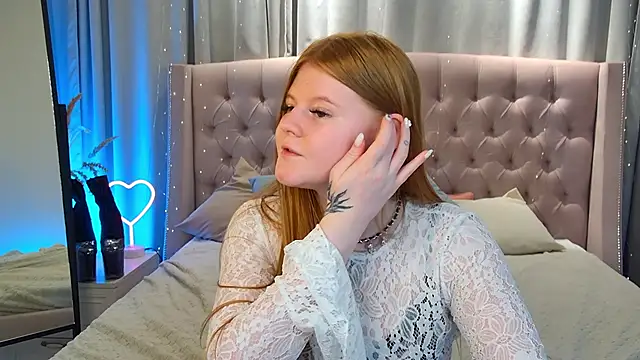 JessicaEmber élő XXX-chatje