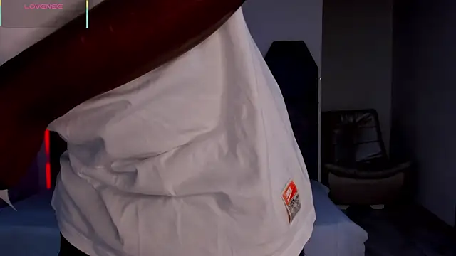 Latrellx7 在線直播表演