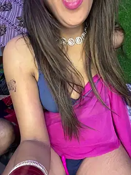 XXX chat uživo modela CUTI-NAINA