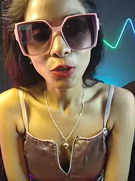 Ivy_the_goddess – Naživo XXX chat