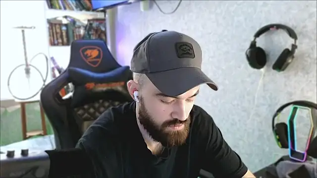 _Mostly_ Live XXX Chat