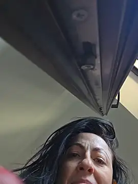 Risky_woman's Webcam Show