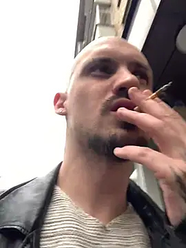 AssHunter4k: онлайн-секс-чат