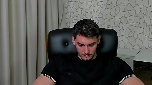 ClintMasters live XXX chat