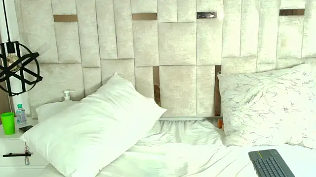 Chat XXX en directo de Emy-Ferrer