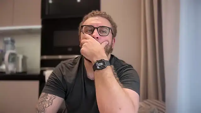 Bear_bear_ Webcam show