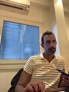 Chat XXX en directo de BluishGnostic