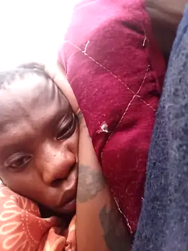 Sexxoophone: διαδικτυακό σόου στην κάμερα