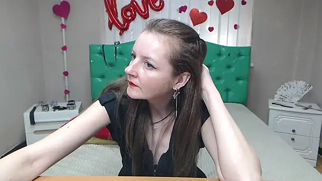 MeganPirs Chat XXX live