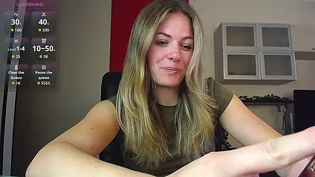 ladysabotage Chat XXX live