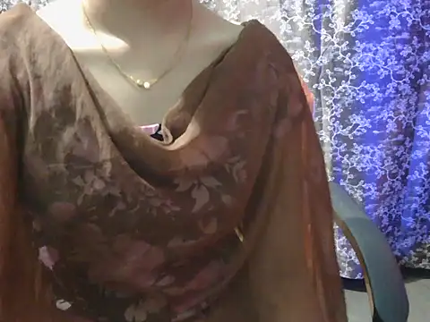 Chatroom XXX en direct de Adorable_Ayesha