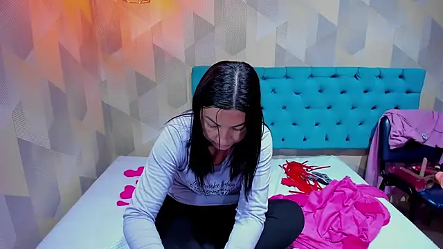 دردشة AdaFawxx الجنسية المباشرة