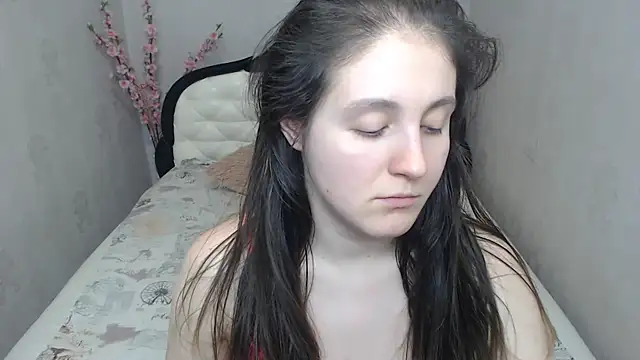 Holliy_Cooper: онлайн-секс-чат