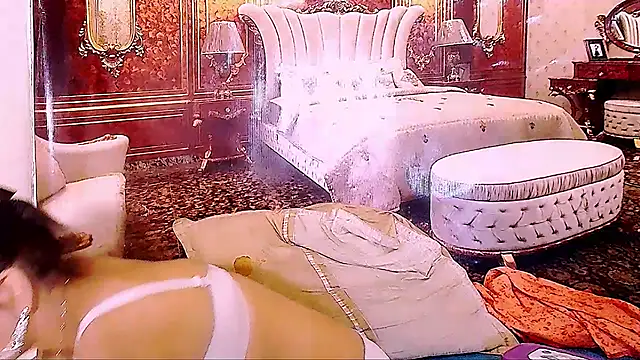 IndianAllure: απευθείας συνομιλία ΧΧΧ