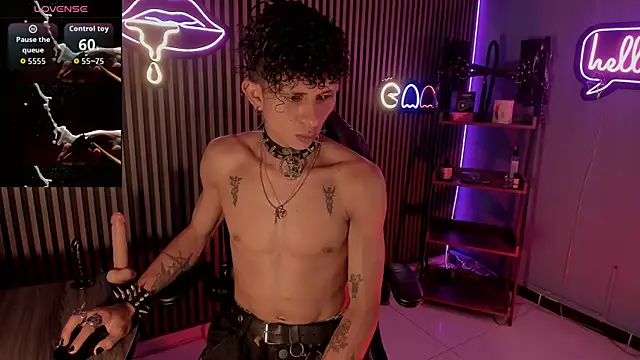 Pertunjukan Kamera Web Maximoking26