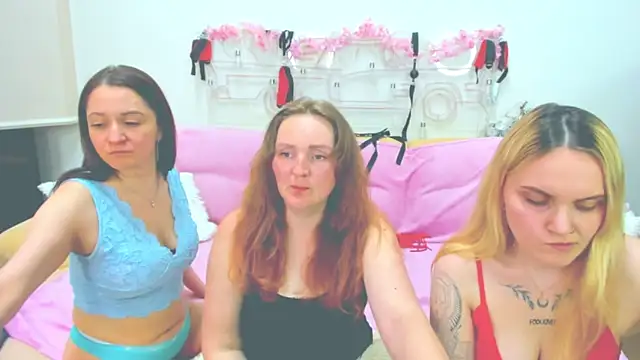 Chatroom XXX en direct de MagicEyess