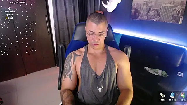 Show modela Zed_ferrer na web-kameri