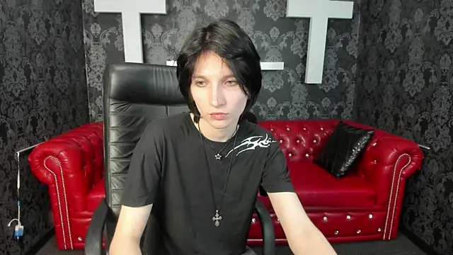 AdonBev's Live XXX Chat