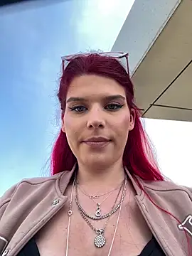 RiriRoseey Chat XXX in diretta