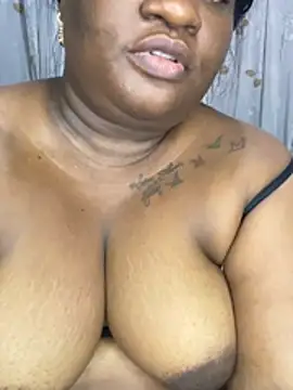 lilybaudyn_: онлайн-секс-чат