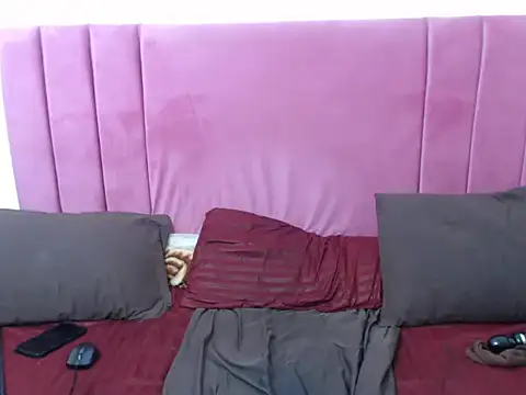 BustyBmw Live XXX-chat