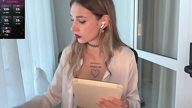 XXX chat uživo modela Blue__Berry__