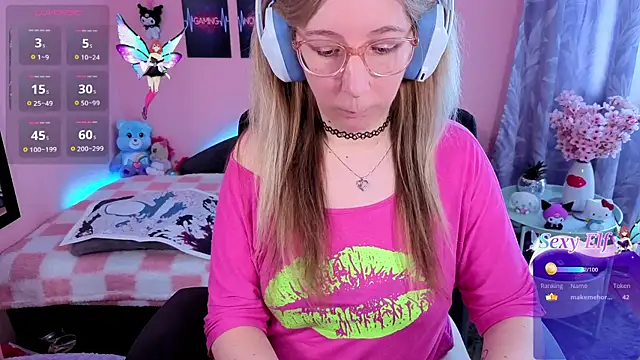 JustKerry Adlı Modelin Canlı XXX Sohbeti