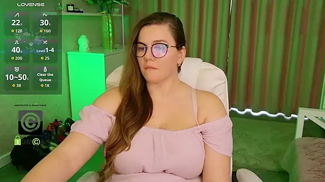 KellyKleine – Naživo XXX chat