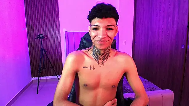 im_Usuga webkamerás műsora