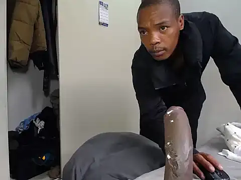 KinkyJXxX's Live XXX Chat