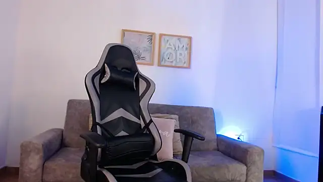 estebandelouis – Kamerová šou