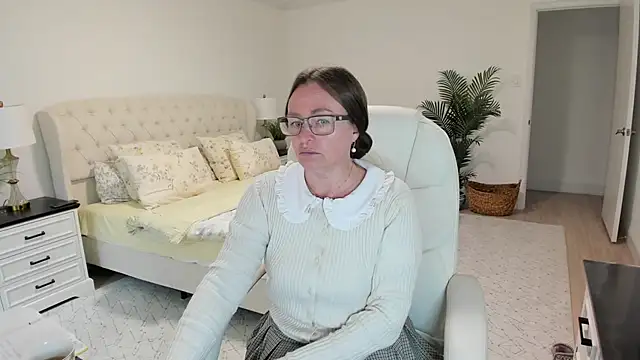 Vika73のライブXXXチャット