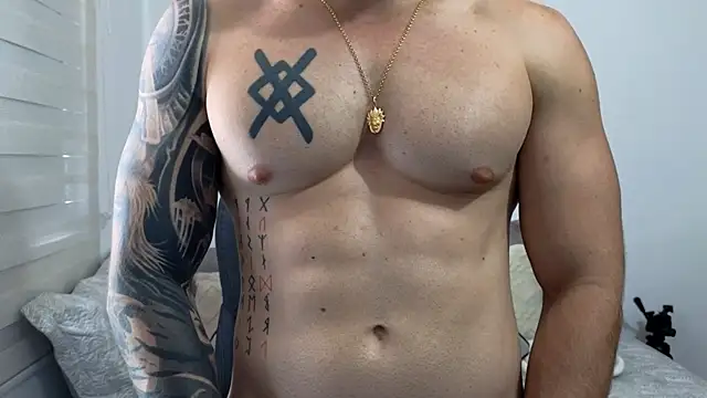 Isaac_Carter live XXX chat