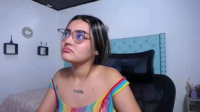 kathe-mills235's Live XXX Chat