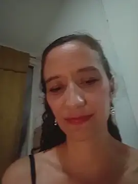 Aurabloom_1 Adlı Modelin Canlı XXX Sohbeti