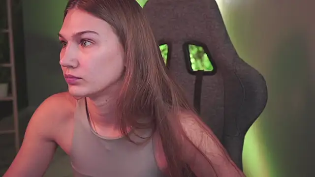 Sweet_Emilya – Naživo XXX chat