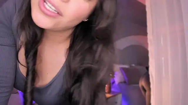 Nicolle_Wn Live XXX chat