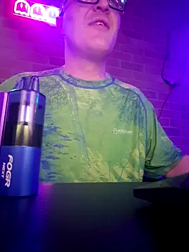 chronic_vibez – webcam-show