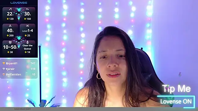 Sarasavage Chat XXX live