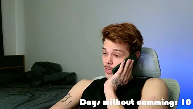 Pokazy przed kamerką – DENIS_HERE