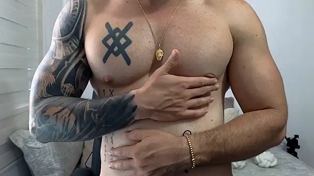 Isaac_Carter Adlı Modelin Web Kamerası Şovu