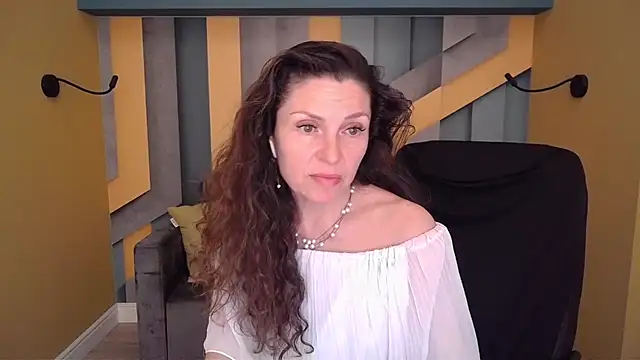 Sembang XXX Secara Langsung EllaLong