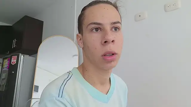 Chat +18 de grey___27 ao vivo