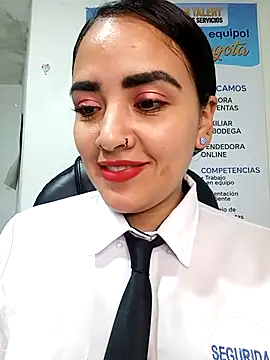 MAYE__13's Live XXX Chat