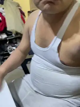 Show modela Daddyfuck_01 na web-kameri