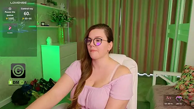 KellyKleine Live XXX Chat