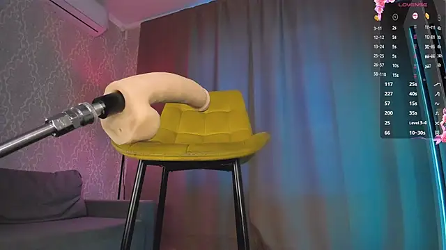 Juicy_VikkiのライブXXXチャット