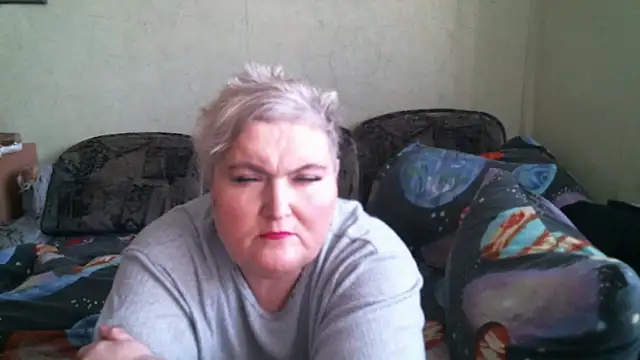 Pokazy przed kamerką – Lana555